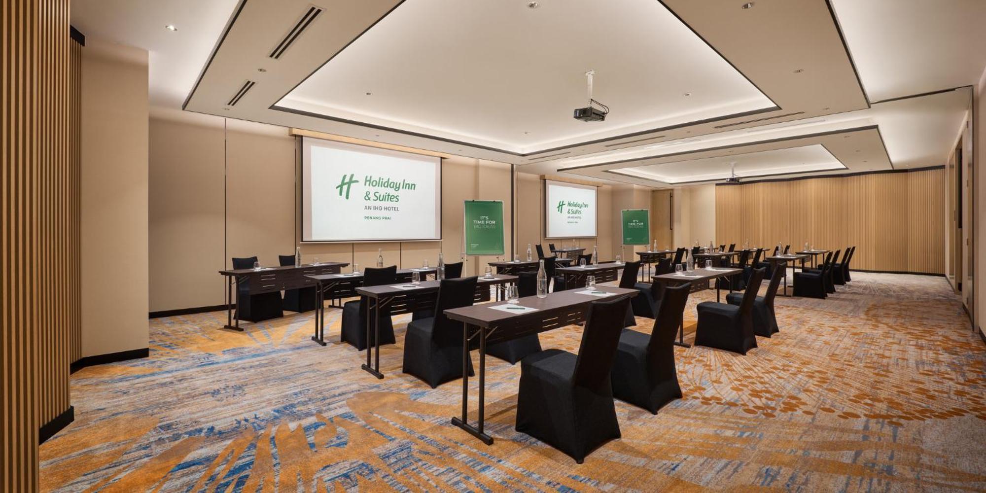 Holiday Inn & Suites Penang Prai By Ihg Bukit Mertajam Exterior photo